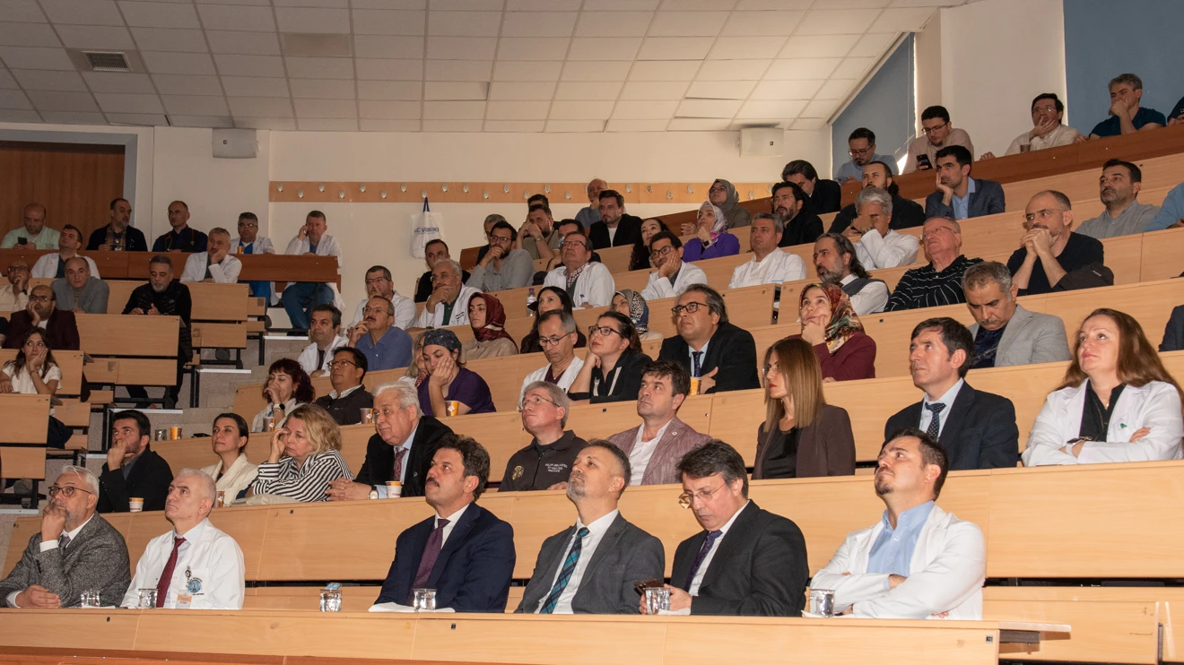 Selçuk Tıp'ta Akademik Kurul Toplantısı yapıldı